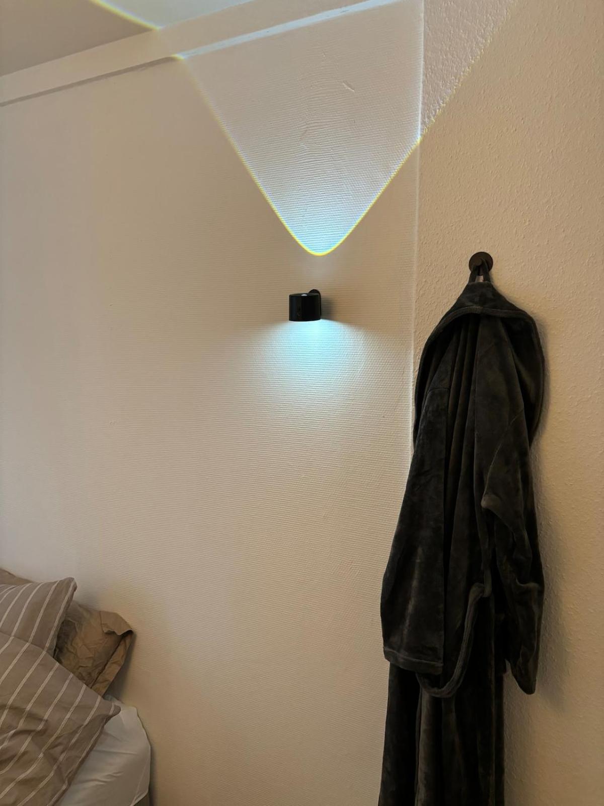Cozy 3-room With 2 Bedrooms *